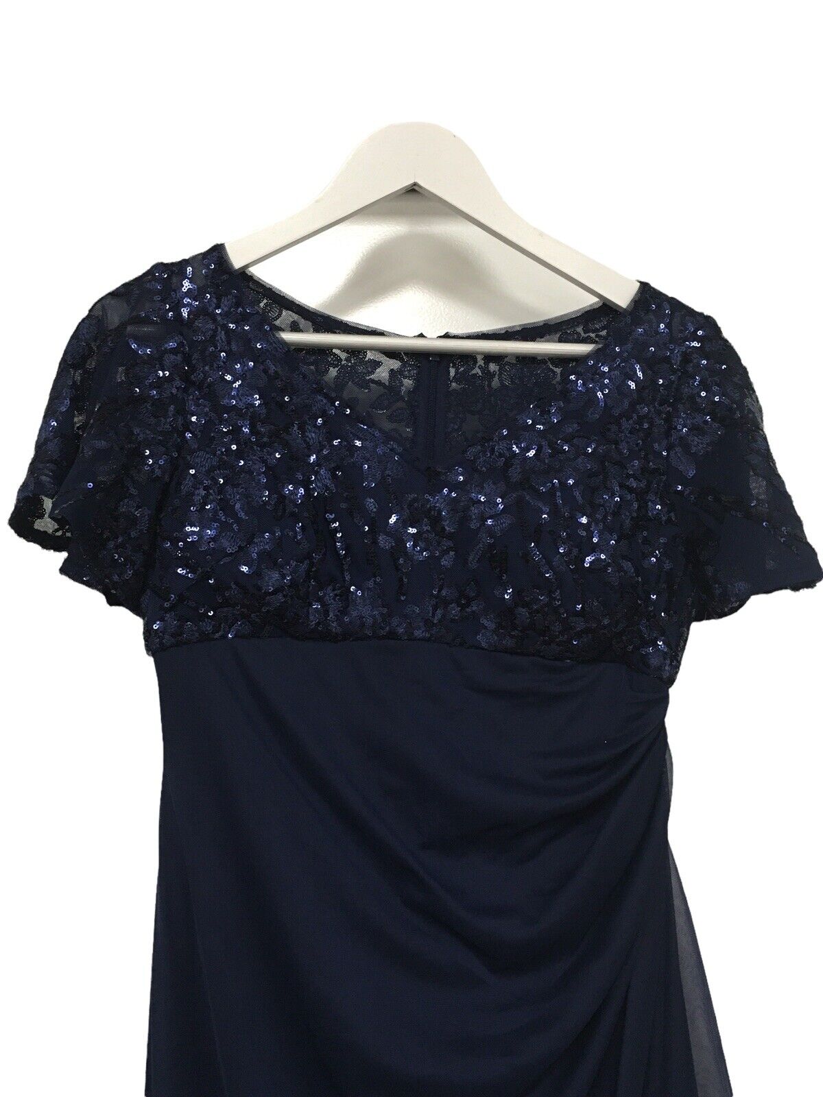Alex Evenings Women's Petite Long Sequin Bodice Dress with Flutter Sleeves