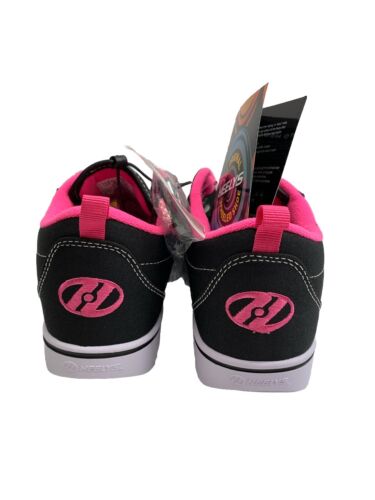 Heelys Pro 20 Kid Wheeled Shoes Black White Pink Canvas Size 5 HE100760H Sneaker