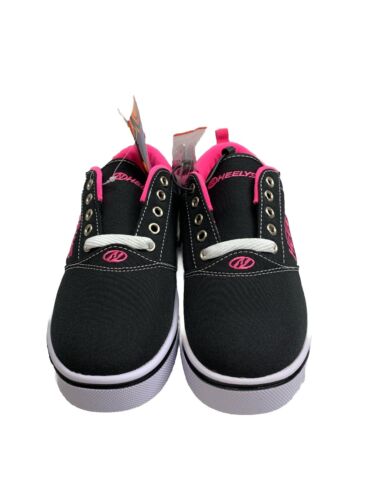 Heelys Pro 20 Kid Wheeled Shoes Black White Pink Canvas Size 5 HE100760H Sneaker