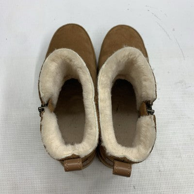 UGG Mini Big Kids Classic Boots in Brown Chestnut Size 5 K/1157732K Side Zip