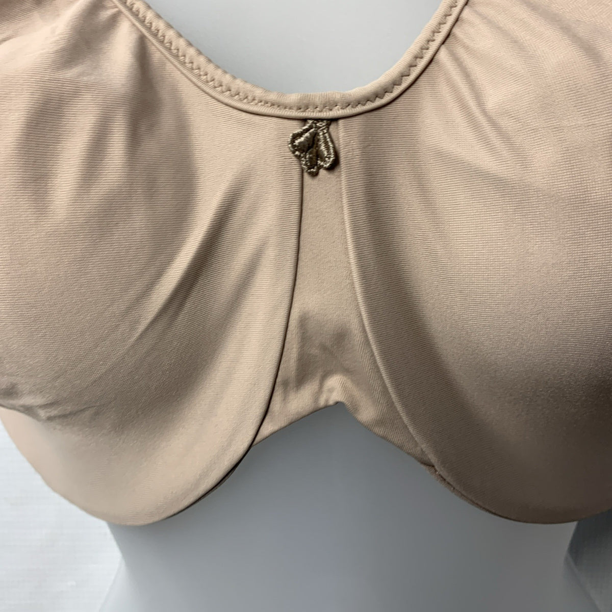 Bali DF3385 Women's Minimizer Underwire Bra Passion Comfort Full Coverage 36DDD