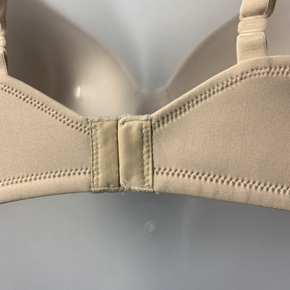 Vanity Fair Body Caress Full Coverage Contour Bra 75335 Underwired Size 34D