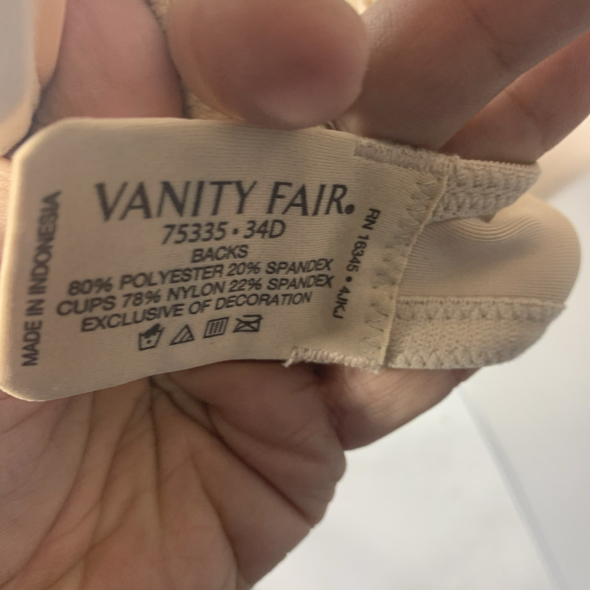Vanity Fair Body Caress Full Coverage Contour Bra 75335 Underwired Size 34D