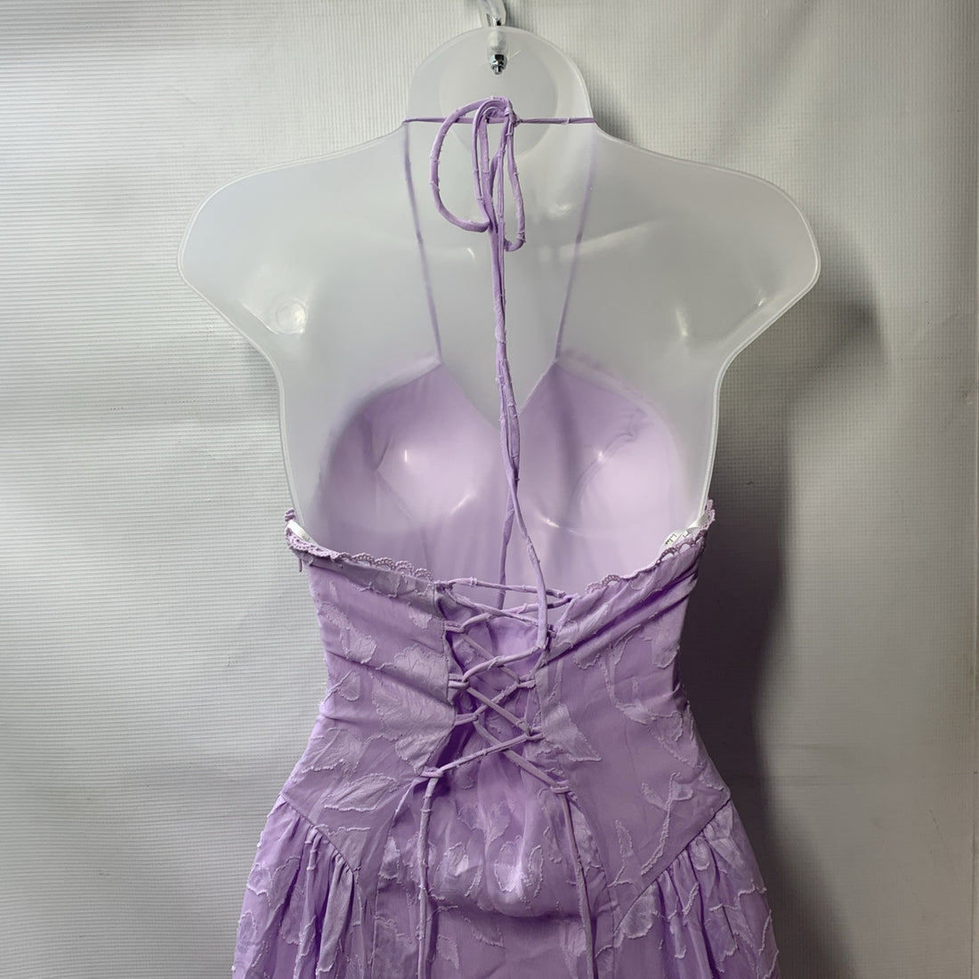 Lulus Sedona Lace Women's Wedding Guest Maxi Dress Lavender Sleeveless Medium