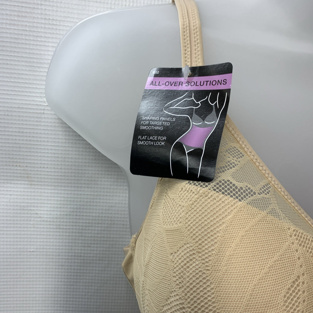 Bali DF6552 Women's Ultra Light Body Briefer Underwired Lightweight 36C Nude