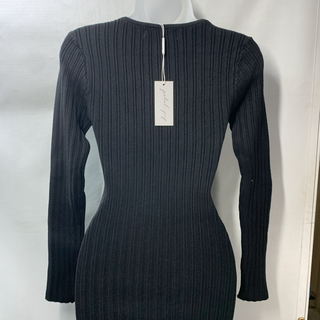 Petal & Pup Women's Irene Long Sleeve Midi Dress V-neck Bodycon Black Small