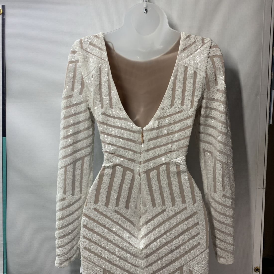 Dress the Population Emery Sequin Midi Dress Bodycon Cocktail Long Sleeve Medium