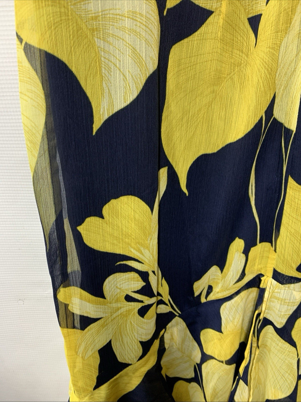 Tommy Hilfiger Womens Chiffon Flutter Sleeve Hem V-Neck Midi Formal Dress Size 8