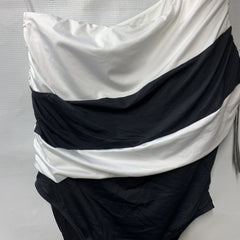 La Blanca One-Piece Women's Swimsuit Black & White LB3ZZ03 Size 16 Swimwear