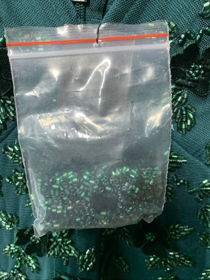 Adrianna Papell Women's Green Beaded Floral Gown Dress Sleeveless V-neck Size 12