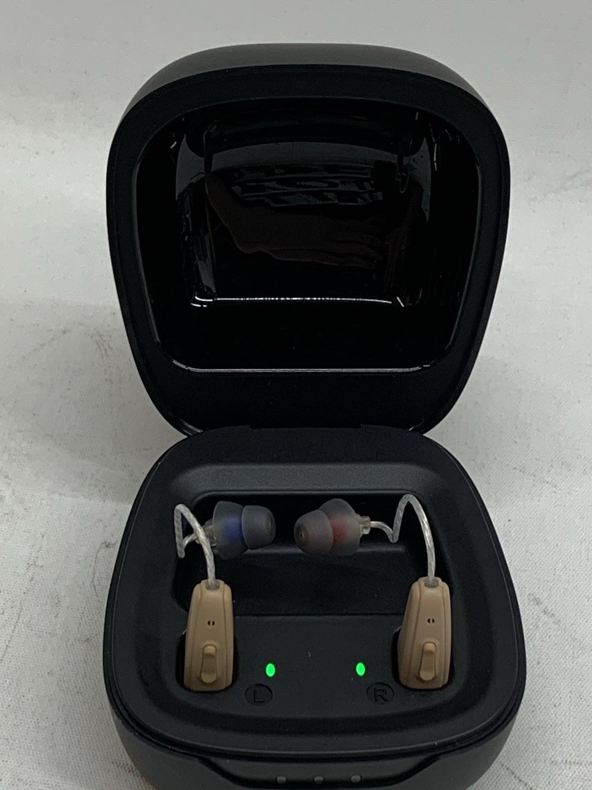 NVOTBY Hearing Aid Rechargeable Lithium Battery M2231 Auto Noise Cancellation