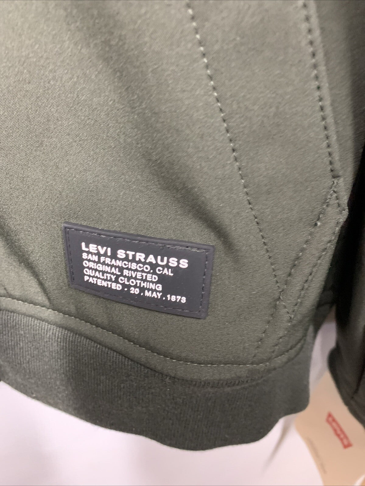 Levi's Men's Softshell Varsity Bomber Jacket Green Large LM3OP700 Long Sleeve