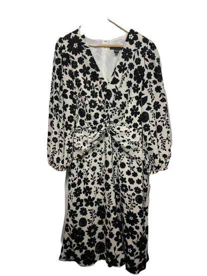 Maggy London Long Sleeve V-Neck Twist Waist Fit and Flare Cocktail Dress Size 14