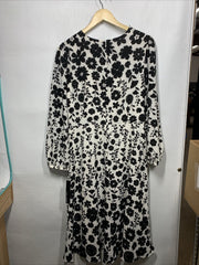 Maggy London Long Sleeve V-Neck Twist Waist Fit and Flare Cocktail Dress Size 14