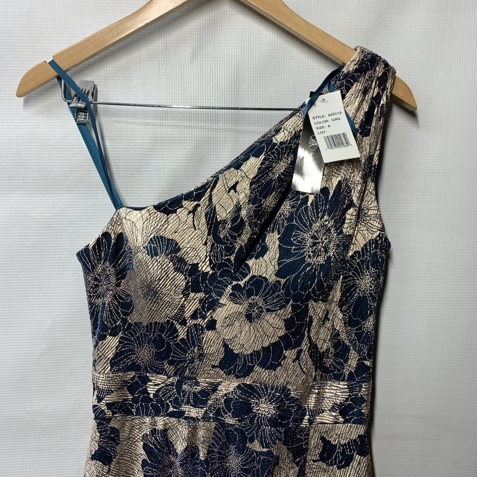 Betsy & Adam Women's One-Shoulder Elegant Cocktail Gown Dress Sleeveless Size 8