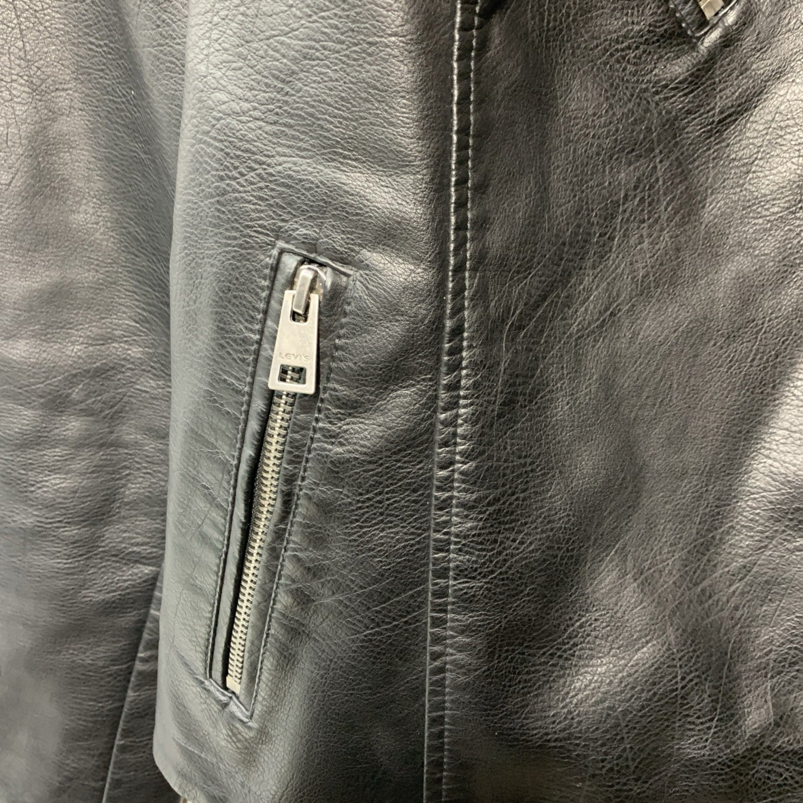 Levi's Ladies' Black Long Sleeve Size Medium Motorcycle Ride Jacket with Pockets