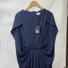 Halston Starla Gown Long Elegant Party Formal Fully Lined Cape Sleeve Size 8