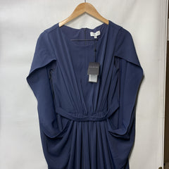 Halston Starla Gown Long Elegant Party Formal Fully Lined Cape Sleeve Size 8