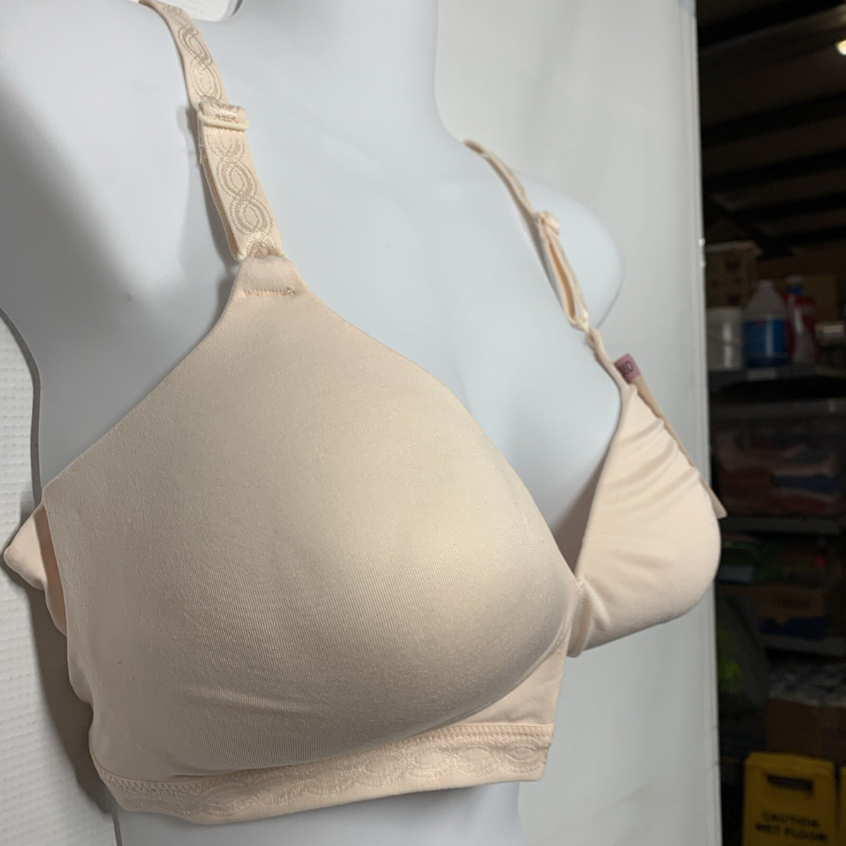 Warner's Women's Cloud 9 Super Soft Wireless Lightly Lined Comfort Bra Size 38D