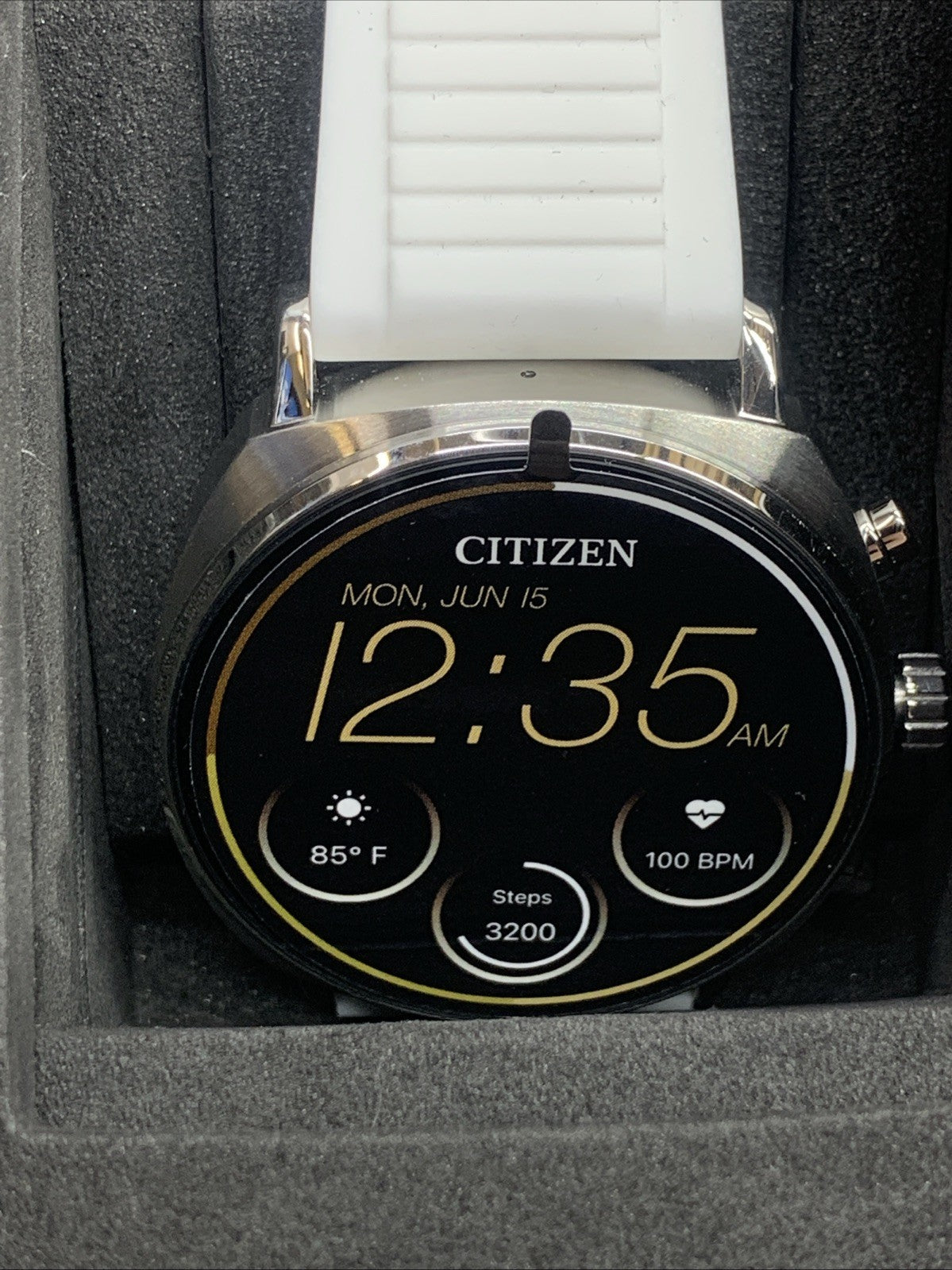 Citizen CZ MX1000-28X Smart Touchscreen Smart Watch Digital Display 41MM White