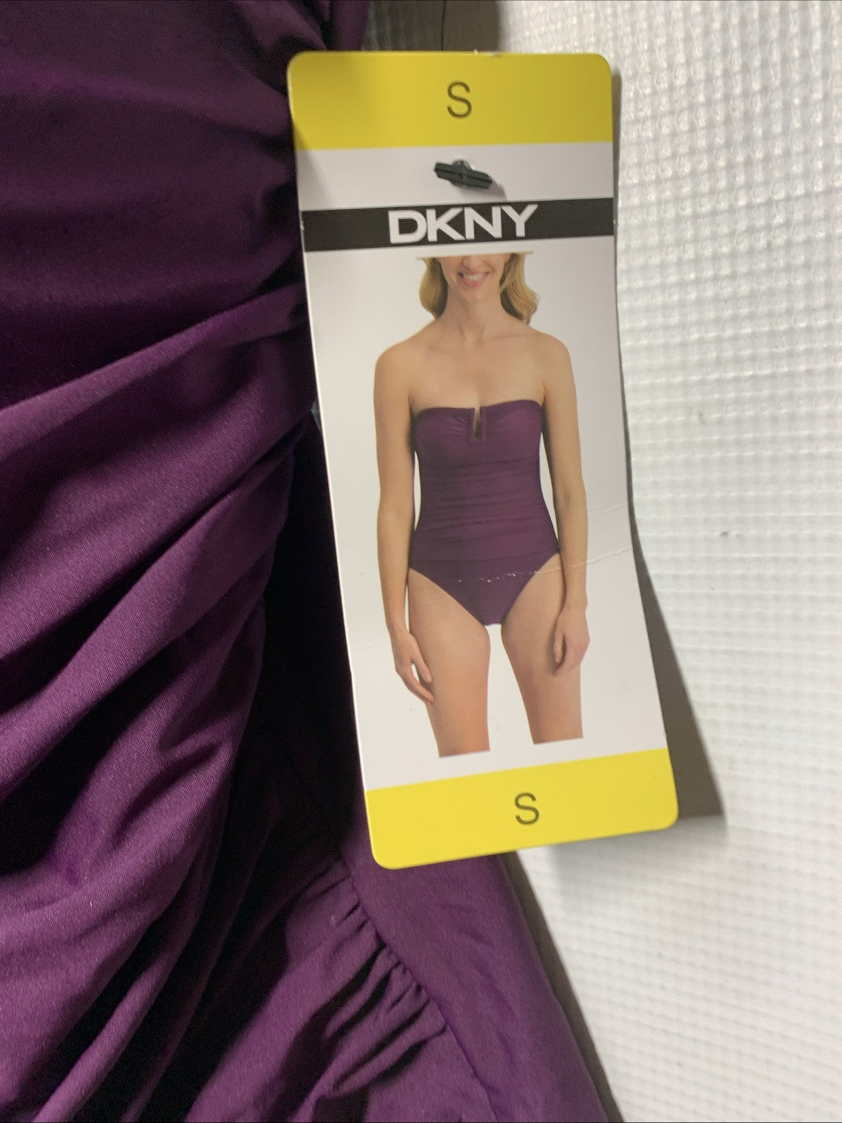 DKNY Womens Shirred One-Piece Strap/strapless Swimsuit With Tummy Control Size S