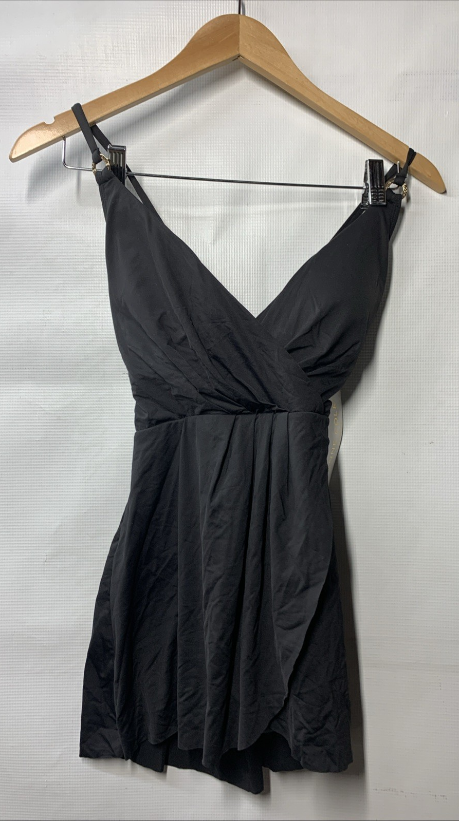 Anne Cole Women's Swim Dress One-Piece Swimsuit V-neck Black Swimwear Size 8