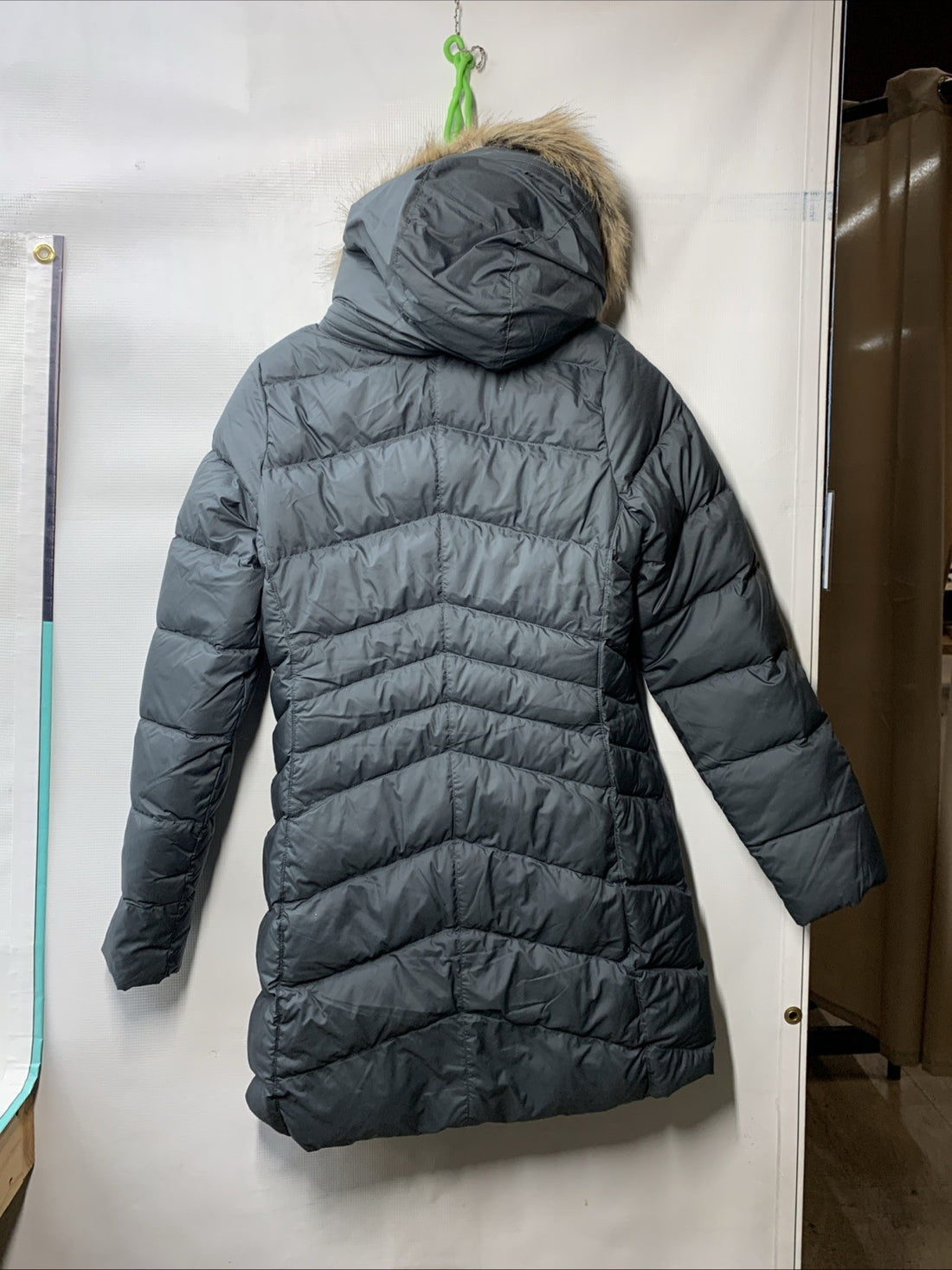 MARMOT Women's Montreal Mid-thigh Length Down Puffer Jacket 78570 Hooded Small
