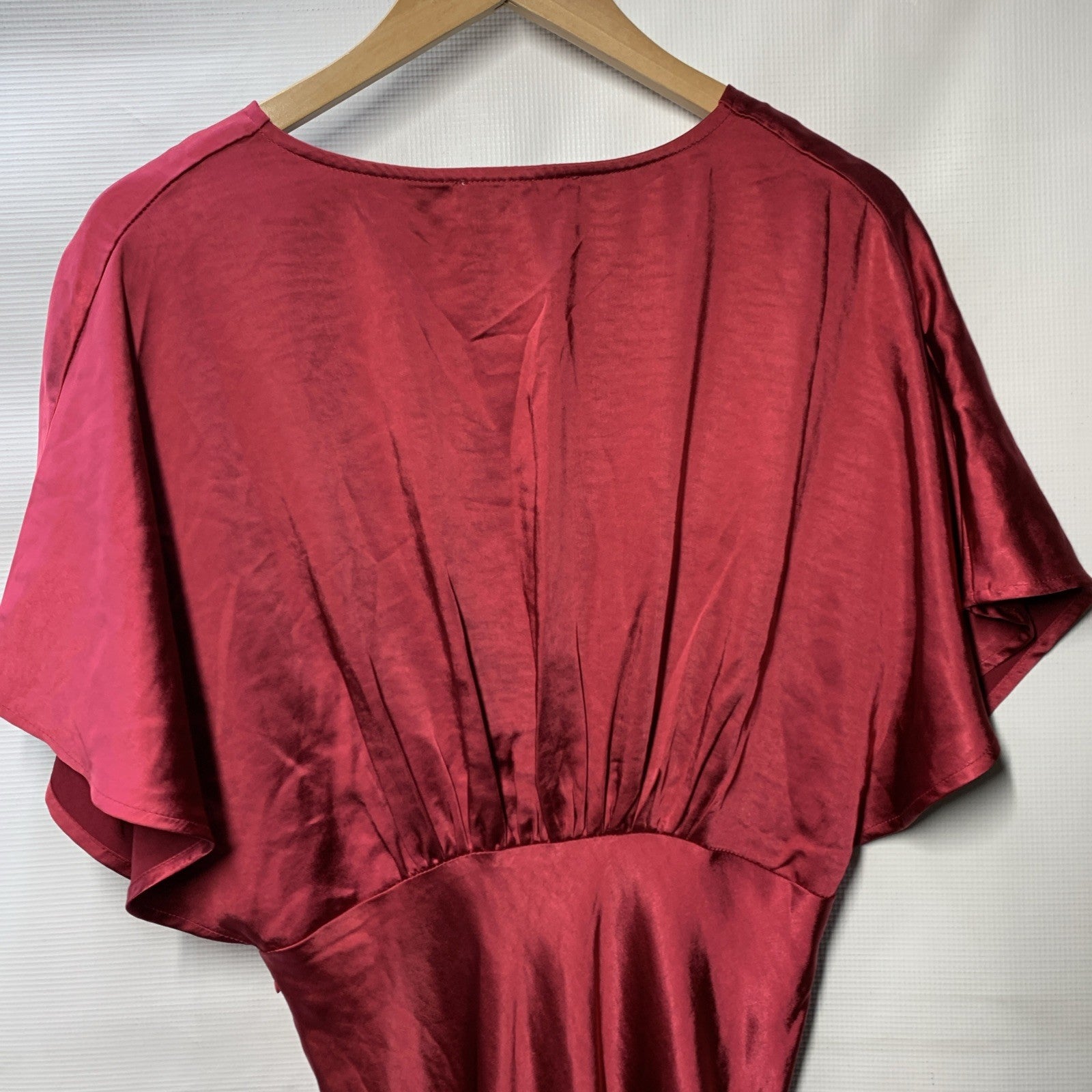 Petal & Pup Women's Ricki V-neck Maxi Wedding Cocktail Dress Short Sleeve Medium
