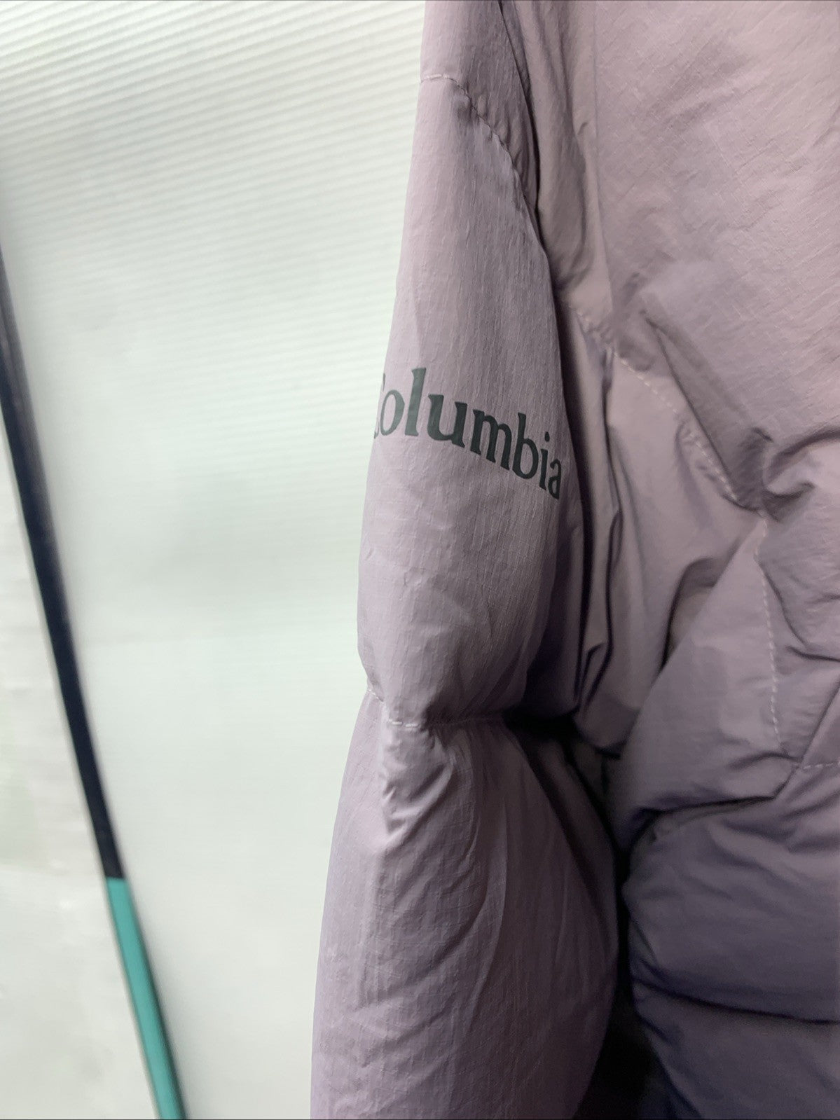 Columbia Omni-shield Women's Long Sleeve Jacket Full-zip with Hood Size Medium