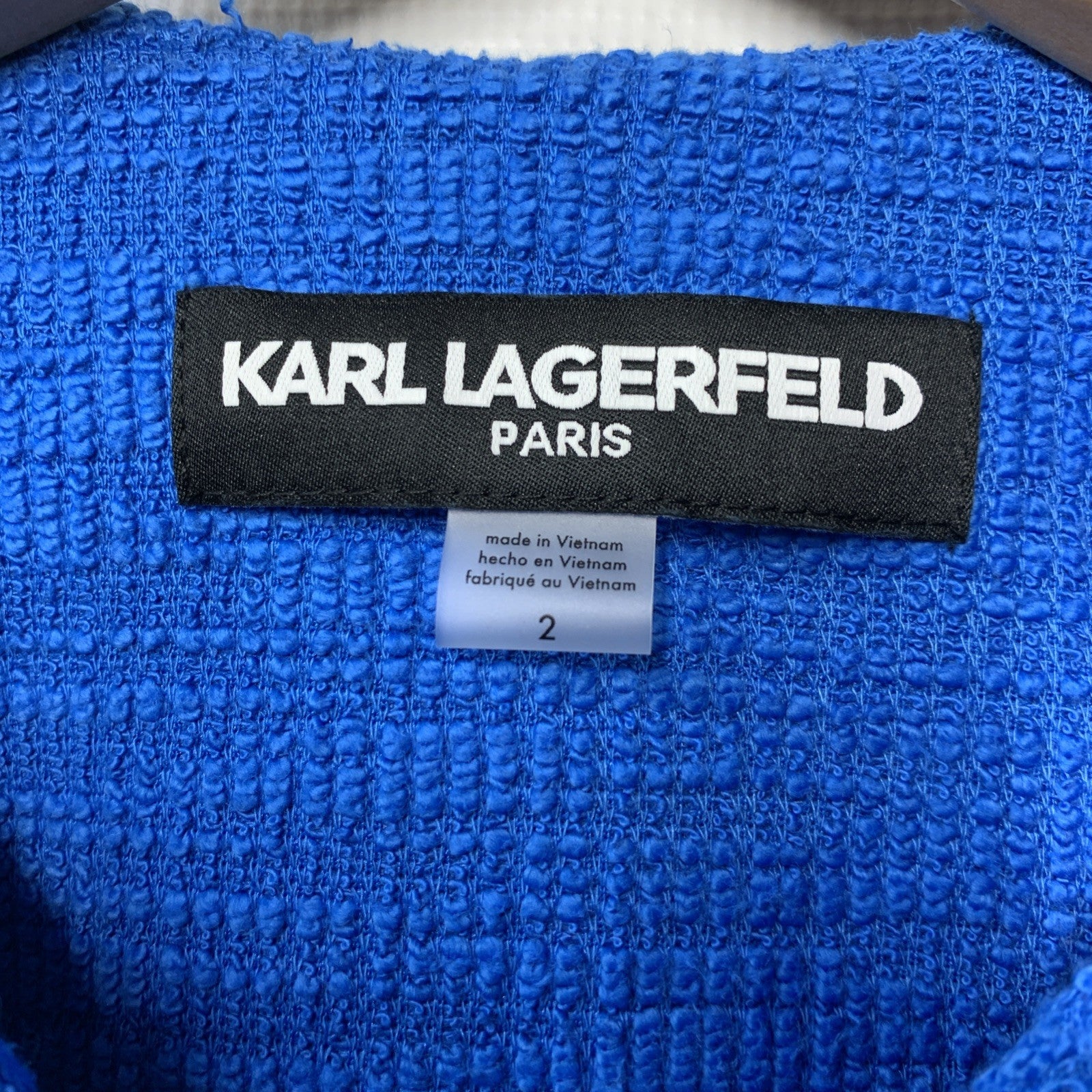 Karl Lagerfeld Women's Long Sleeve Gold Buttoned Cropped Jacket Size 2 Blue