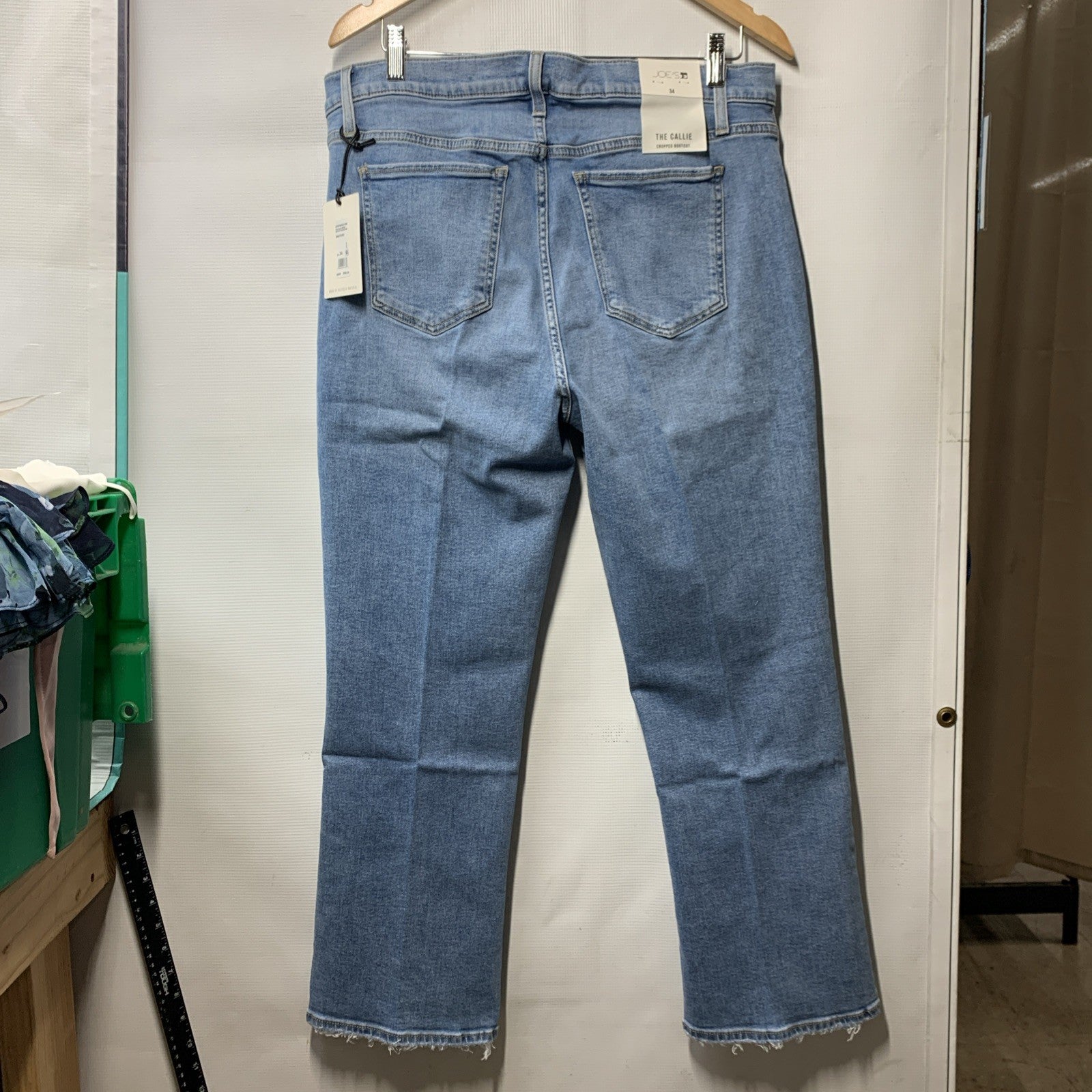 Joes Jeans Women The Callie Cropped Bootcut Long Pant Jean Snatched Size 34x25.5