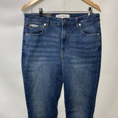 Calvin Klein Women's High Rise Stretch Skinny Long Jean Storm Blue 16/33 27L