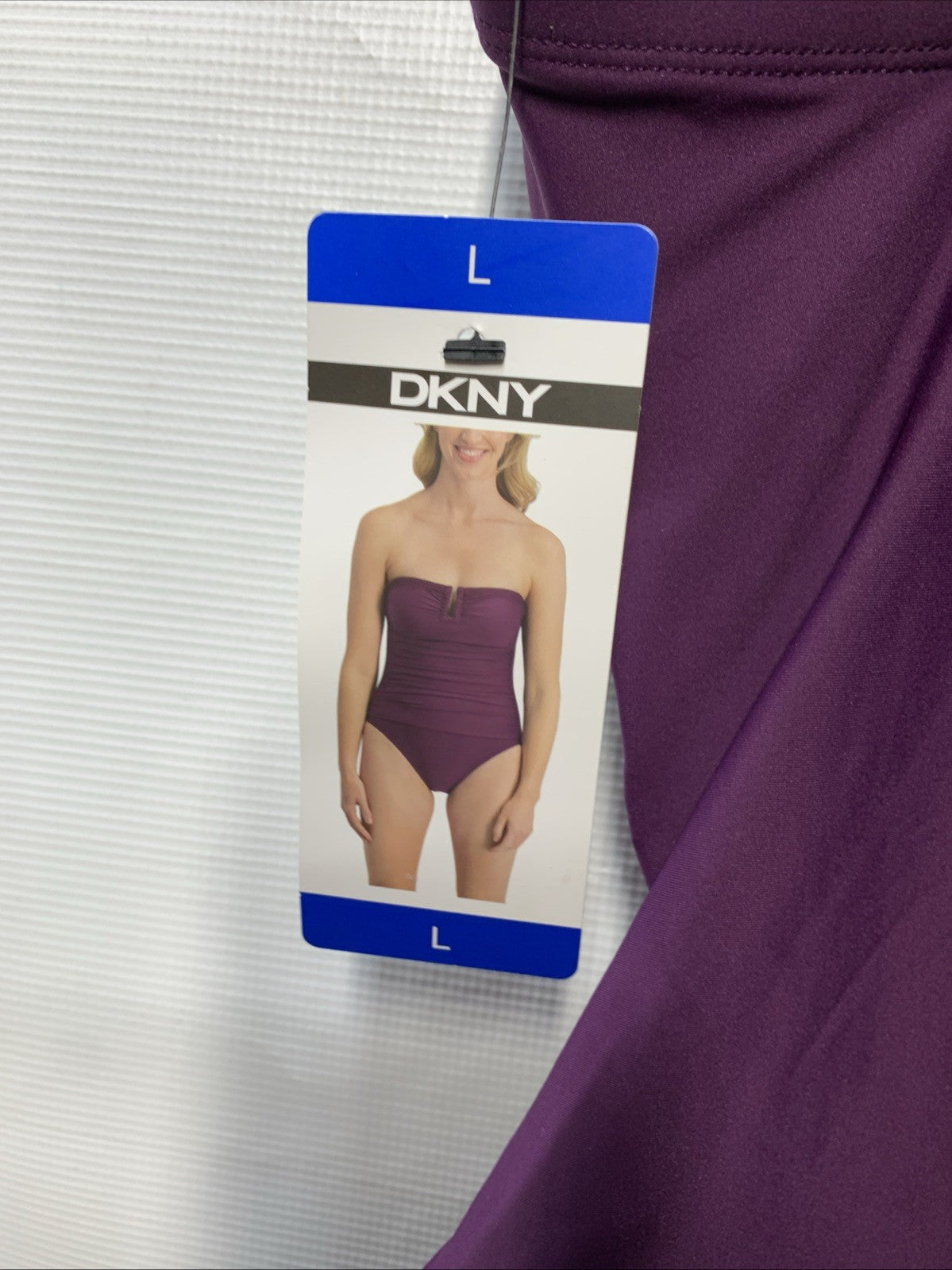 DKNY Women’s One Piece Swimsuit Bathing Suit Swimwear Purple 1943727 Size Large