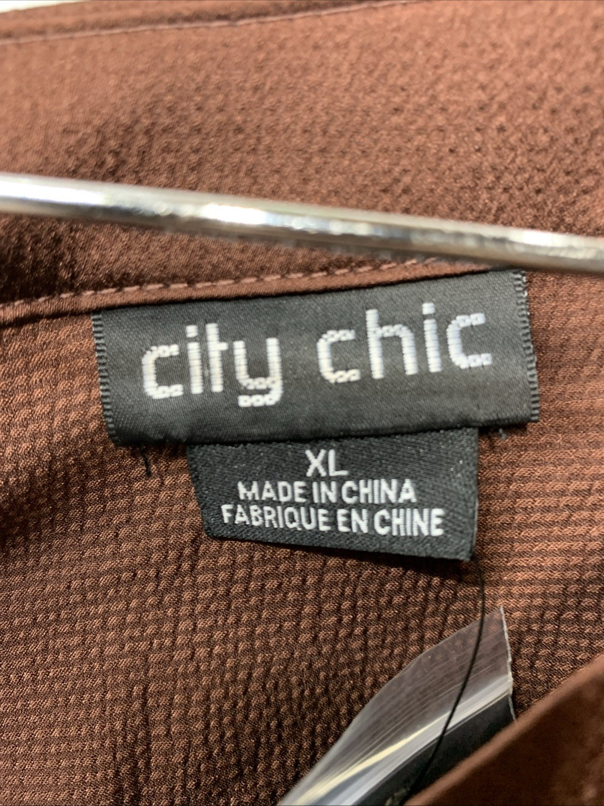 City Chic Alena Shirt Mocha V-neck Long Sleeve Lightweight Elegant 00219805 XL