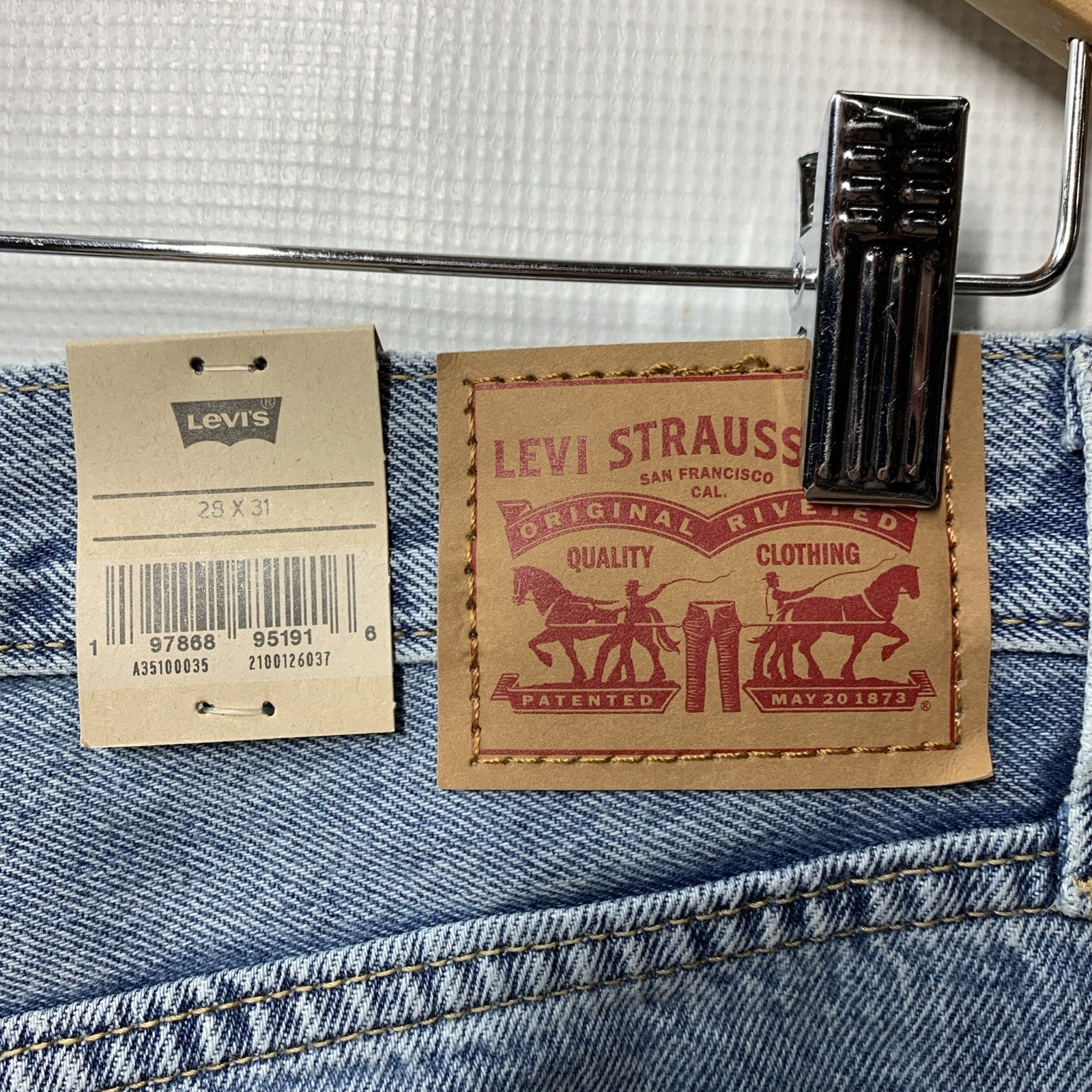 Levi's Women's 94 Baggy Jeans Mid Rise Straight Leg Long Pants w/Pockets 28x31