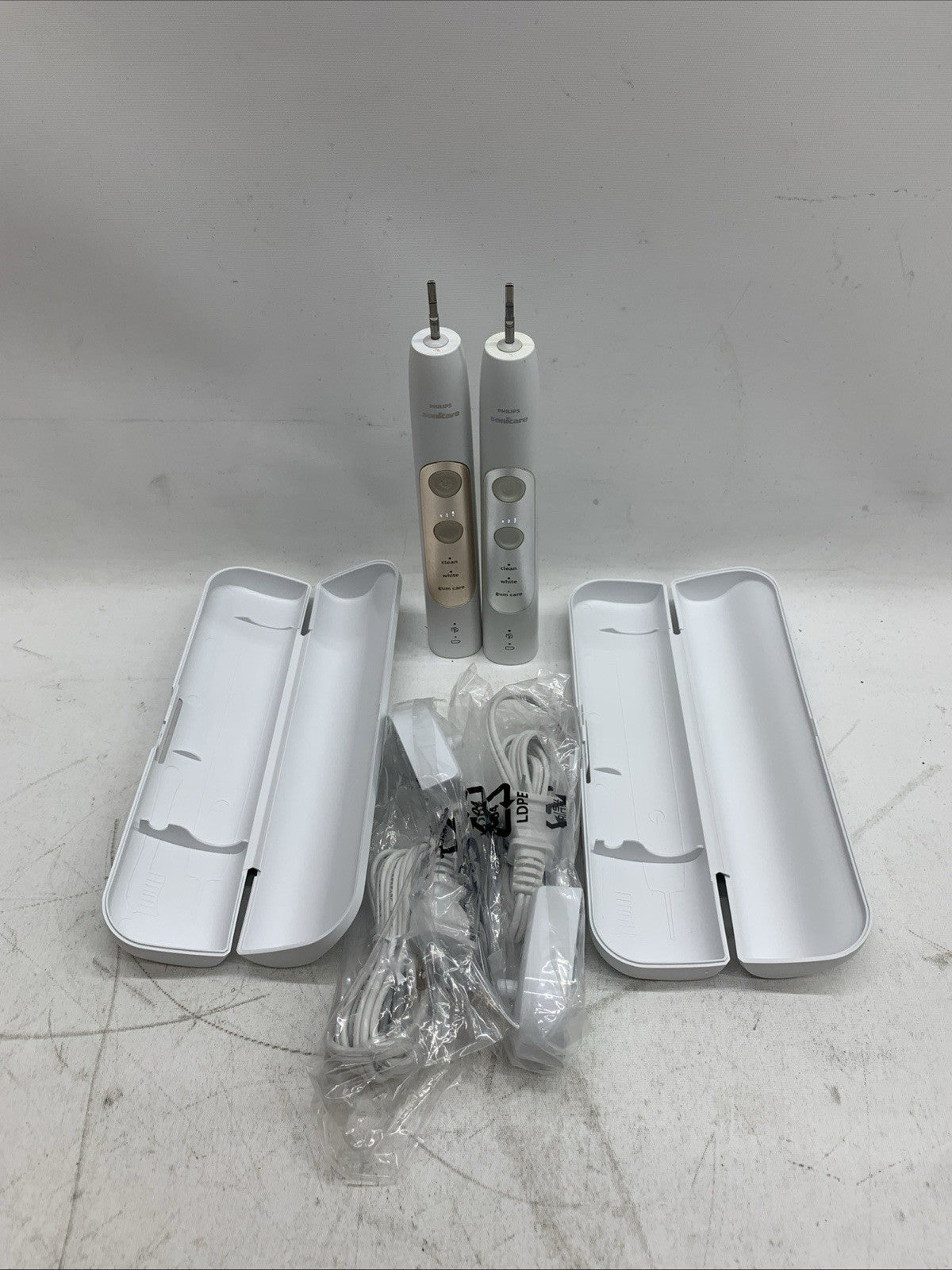 Philips Sonicare Professional Clean HX7513/71 Electric Power Toothbrush 2 Pack