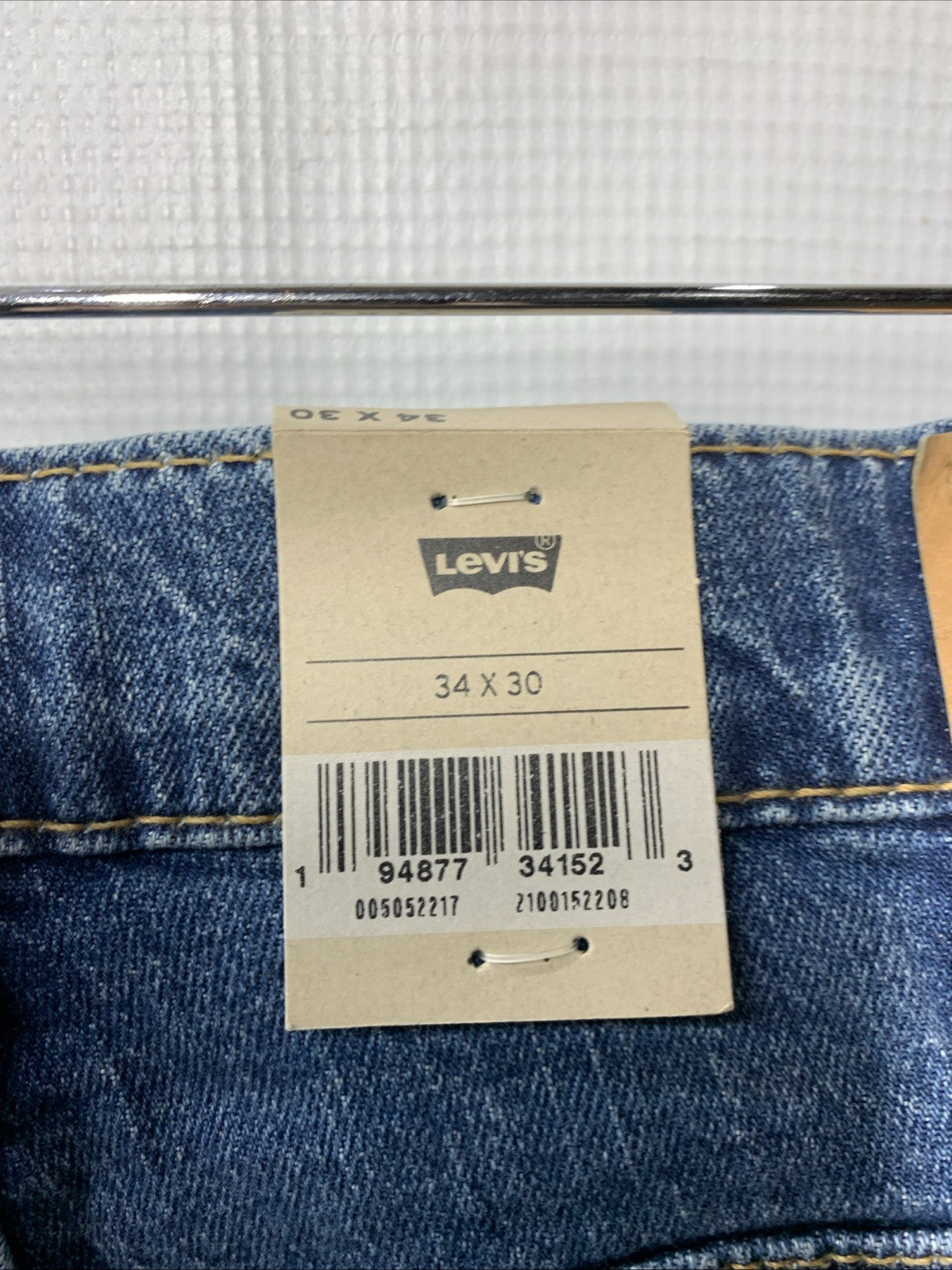 Levi's Men's 505 Regular Fit Straight Leg Jeans Long Pants Eco Ease Size 34x30