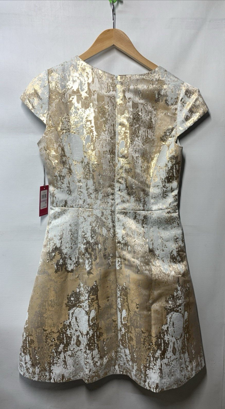 Vince Camuto Women’s Jacquard Cap Sleeve V-Neck Fit and Flare VC1M8228 Size 6