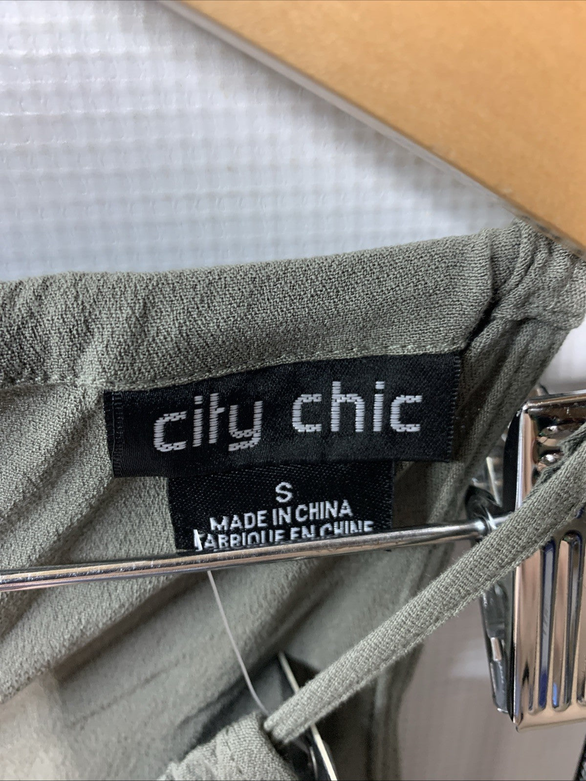 City Chic Women's Plus Size Stacey Maxi Dress Sleeveless Halter Neck Size 16