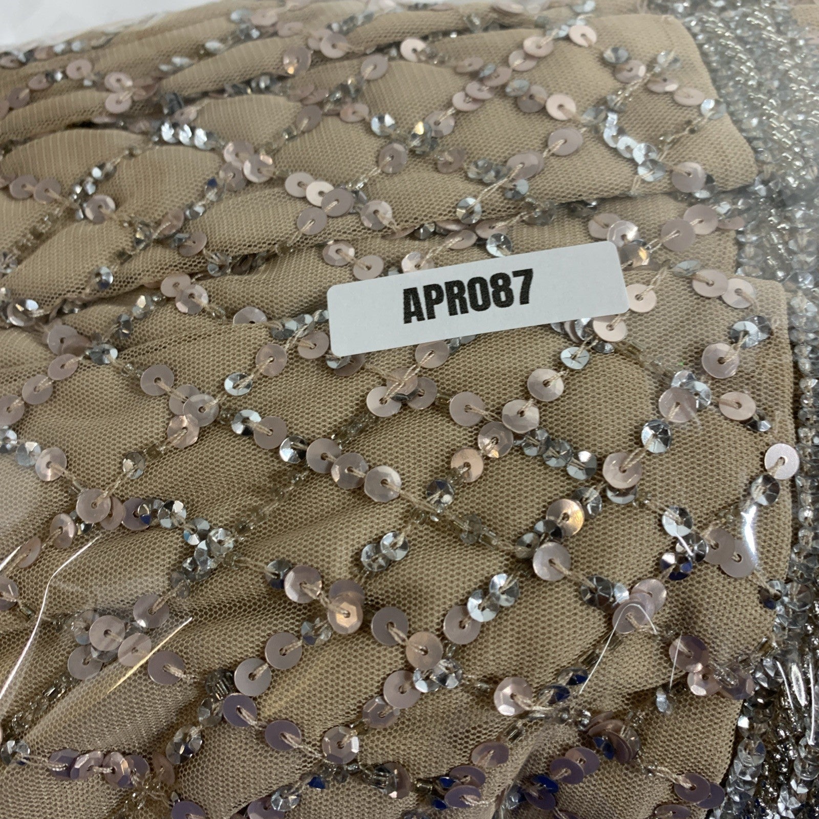 Adrianna Papell Short Sleeve Grid Beaded Gown with Intricate Beading Size 4