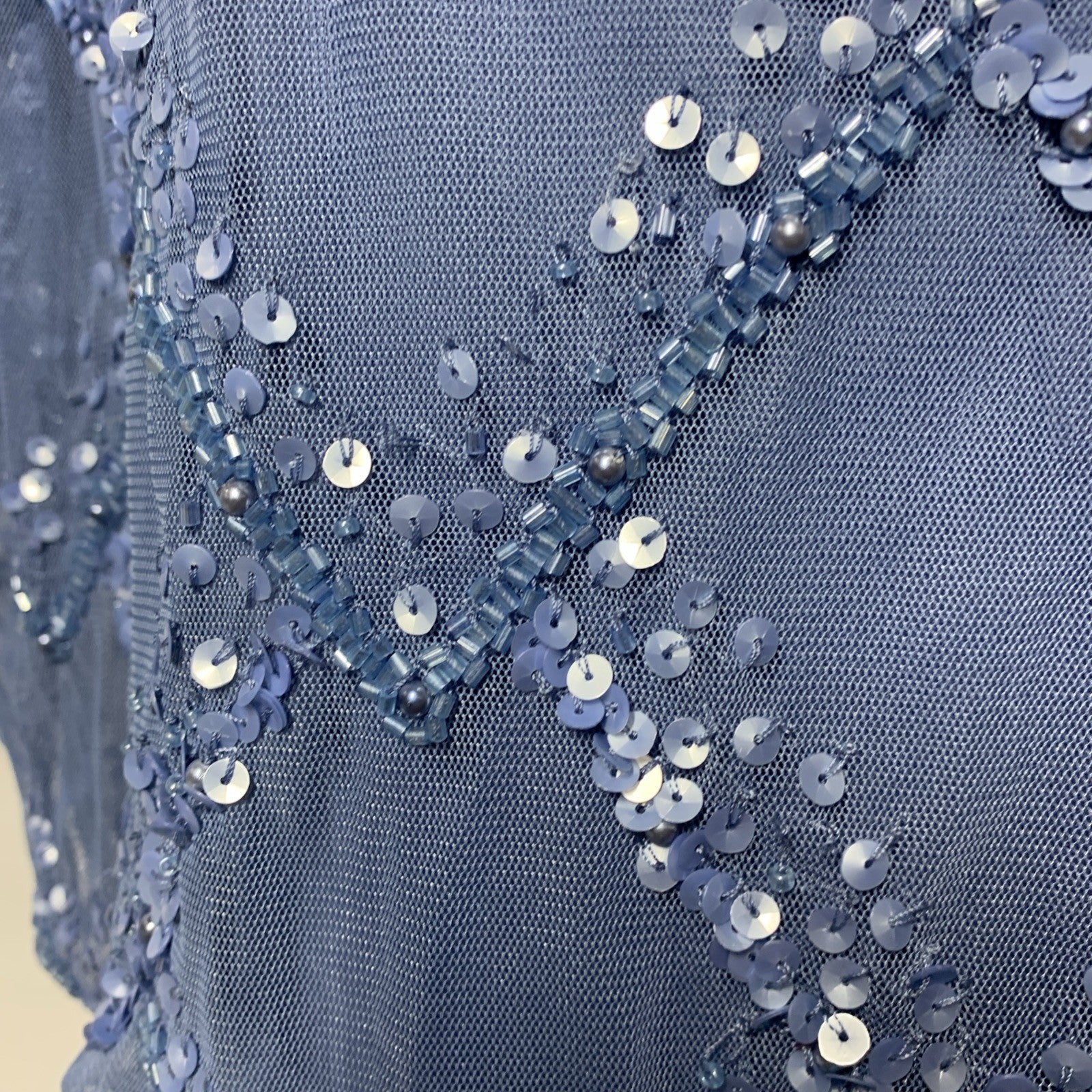 Adrianna Papell Blouson Beaded Long Dress Women's with Flutter Sleeves Size 6
