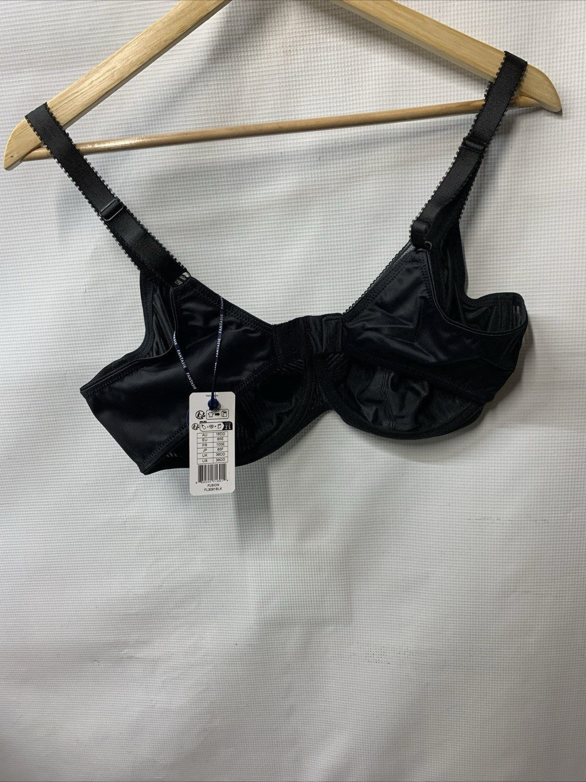 Fantasie 3091 Fusion Full Cup Side Support Unlined Underwire Bra Black 38DD