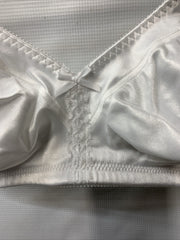 Bali Women's 34C Stay In Place Double Classic Support Wire-Free Bra White DF3820