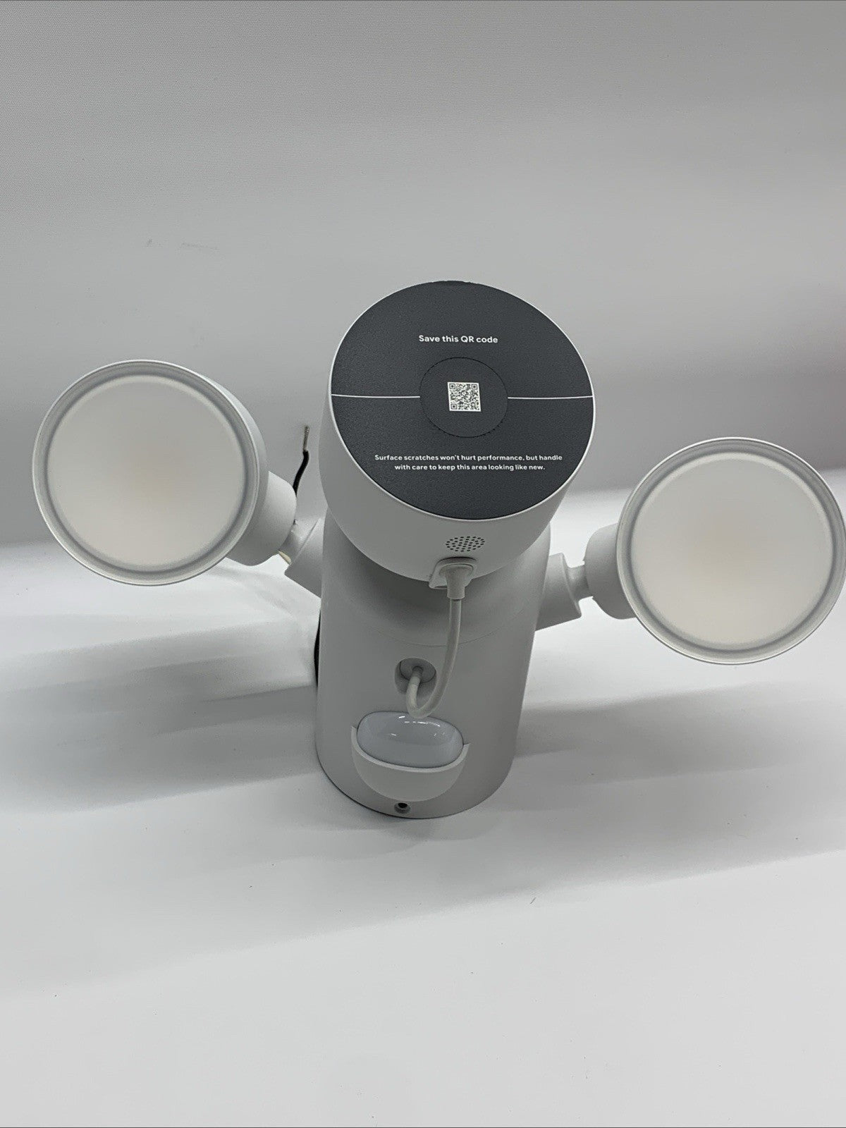Google Nest GA02411-US Security Camera with Floodlight Outdoor Night Vision
