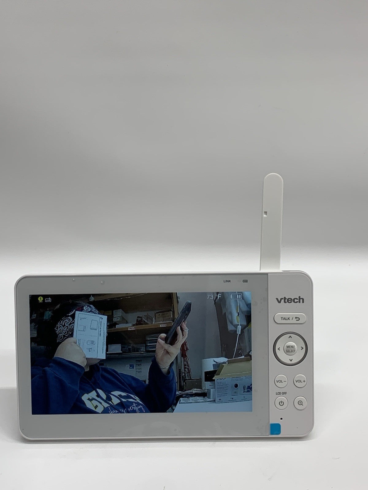 VTech 346700 Pan & Tilt Baby Video Monitor/Nursery Camera Advanced HQ Max White