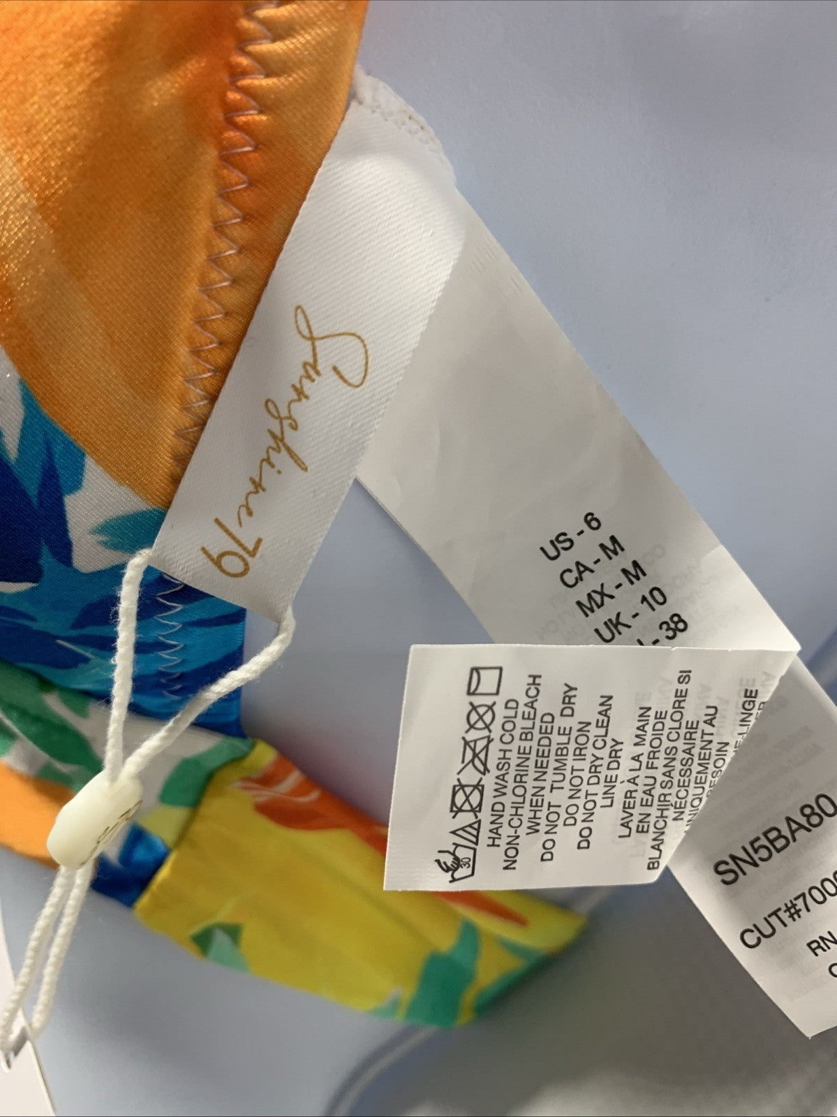 Sunshine 79 S737-0120 Triangle Halter Bikini Swimsuit Top Beach Swimwear Size 6