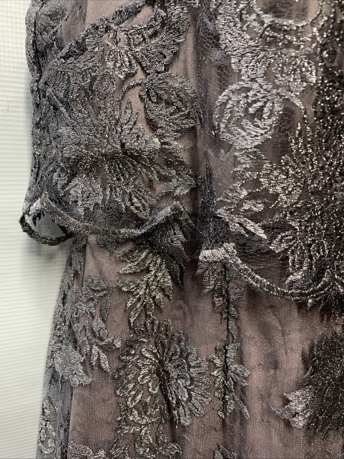 Adrianna Papell Women's Embroidered Pop Over Mob Dress Formal Wedding Size 12