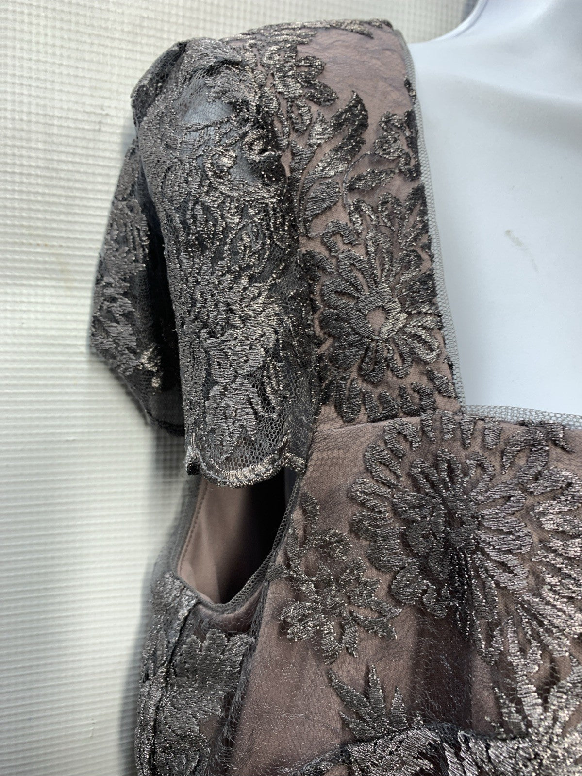 Adrianna Papell Women's Embroidered Pop Over Mob Dress Formal Wedding Size 12