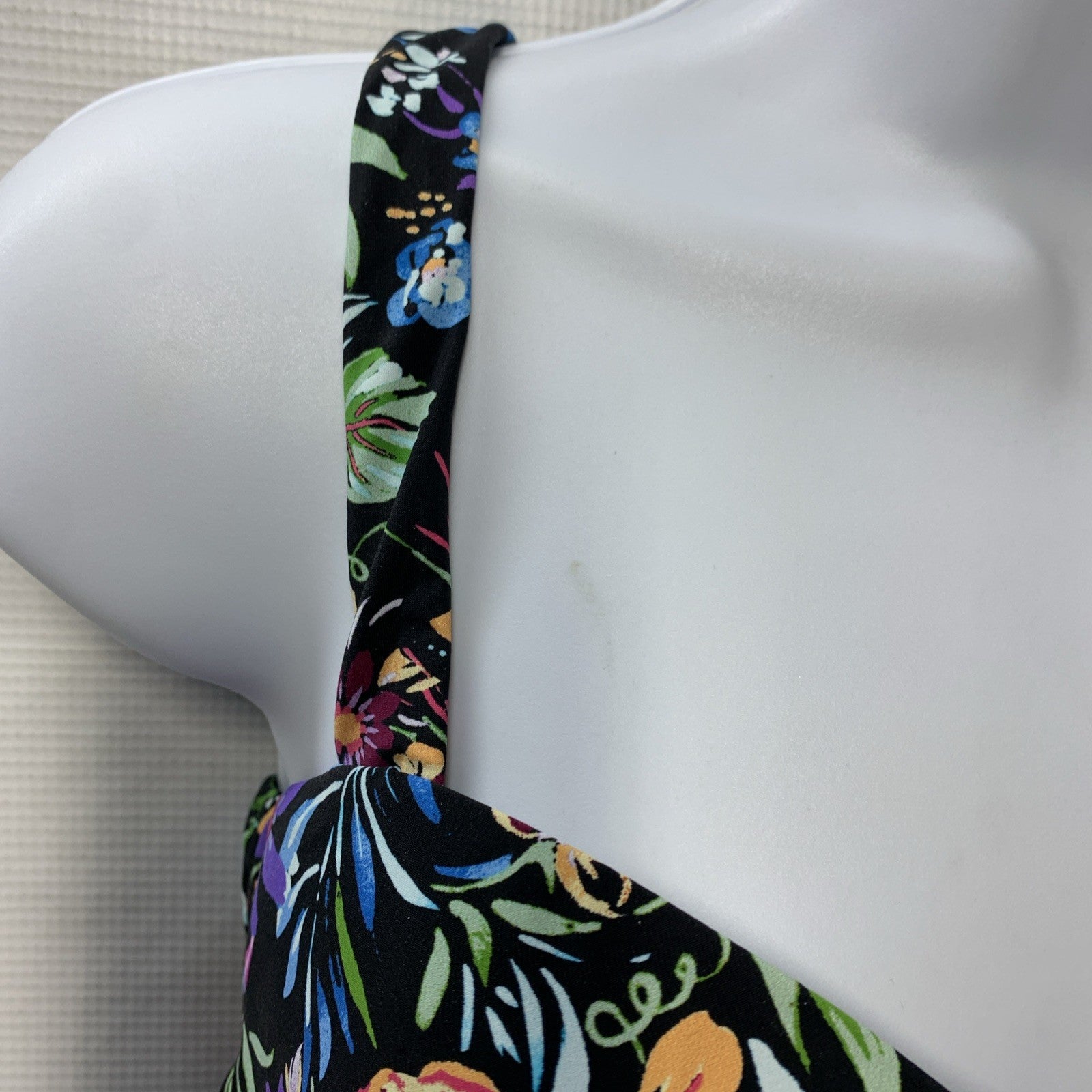 Gottex Women's Tankini Top 34D Pull-On Swimsuit Floral Swimwear Beach E24081D20