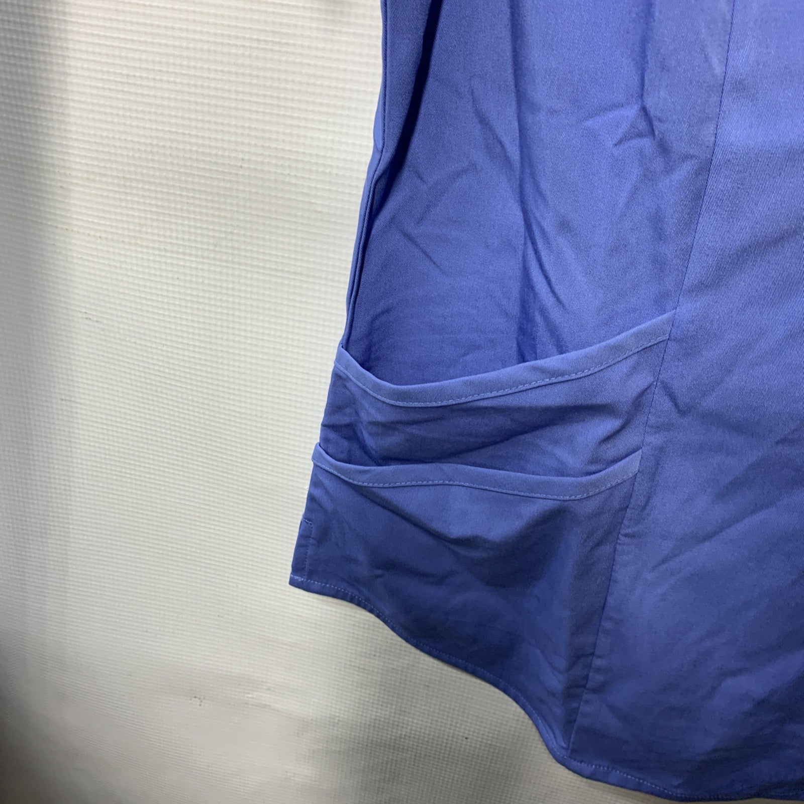 Adar Pro Scrubs for Women - Modern V-Neck Scrub Top Short Sleeve Size Small Blue